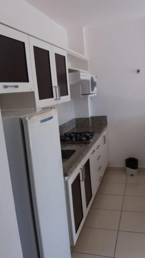 Nautico Flat Com Acesso Ao Clube Nautico Praia- Caldas Novas Exterior photo