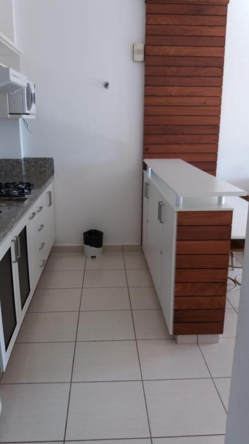Nautico Flat Com Acesso Ao Clube Nautico Praia- Caldas Novas Exterior photo