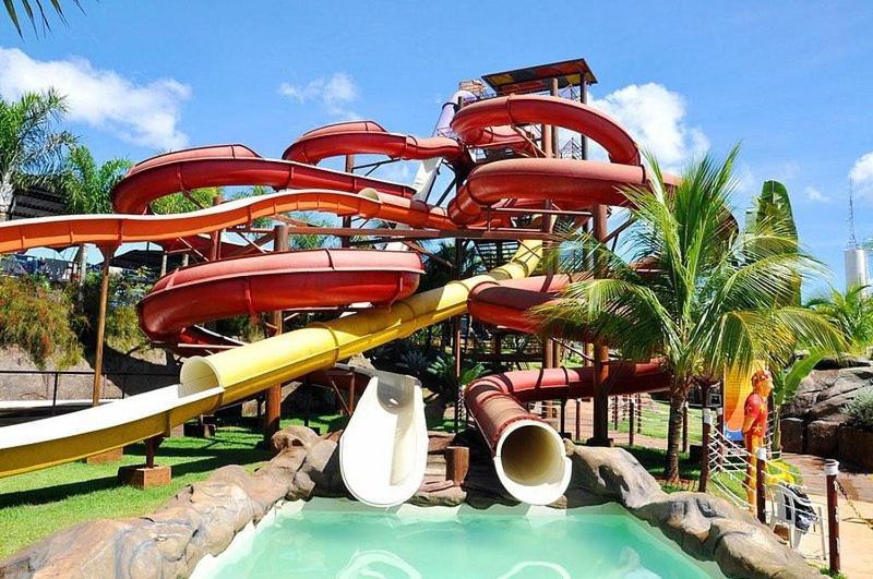 Nautico Flat Com Acesso Ao Clube Nautico Praia- Caldas Novas Exterior photo